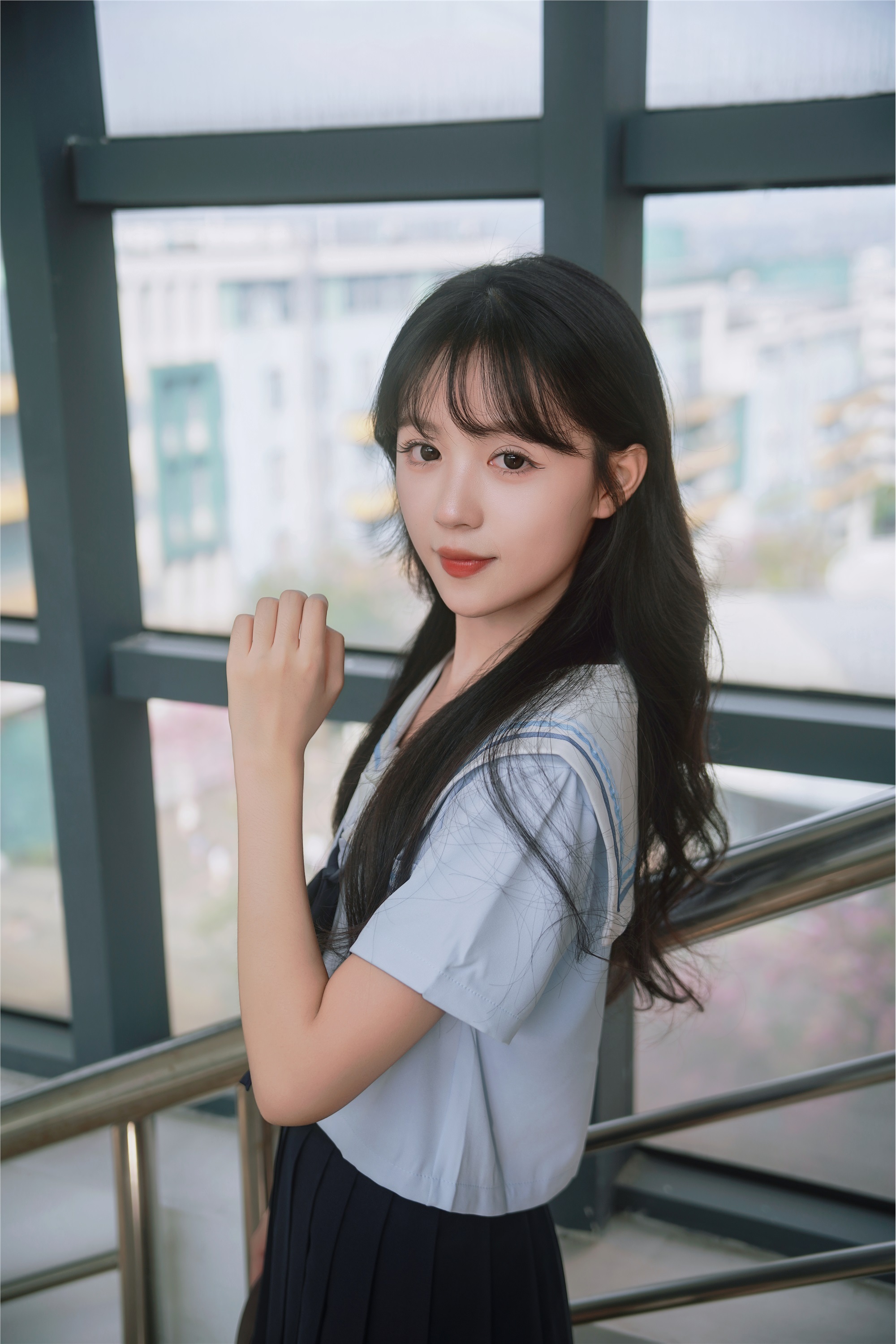 YITUYU艺图语 2025.01.18 粉色的恋爱季 小鱼